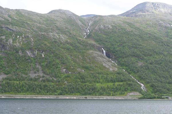 Bilde fra Langfjorden, retning sør