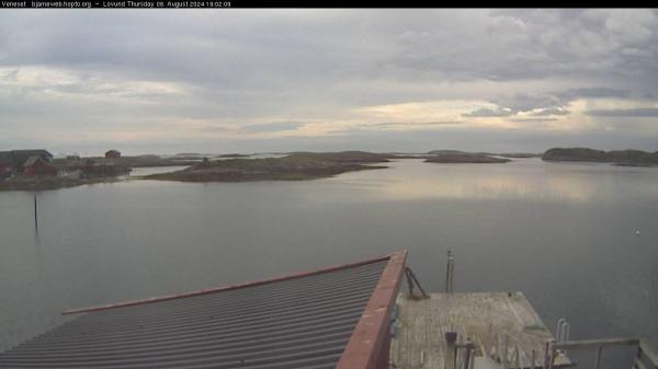 Image from Lovund